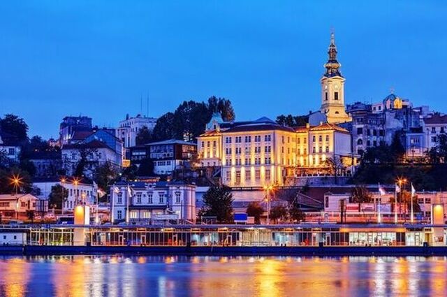 İzmir'den Aktarmasız Kosovalı Elegant Balkan Turu