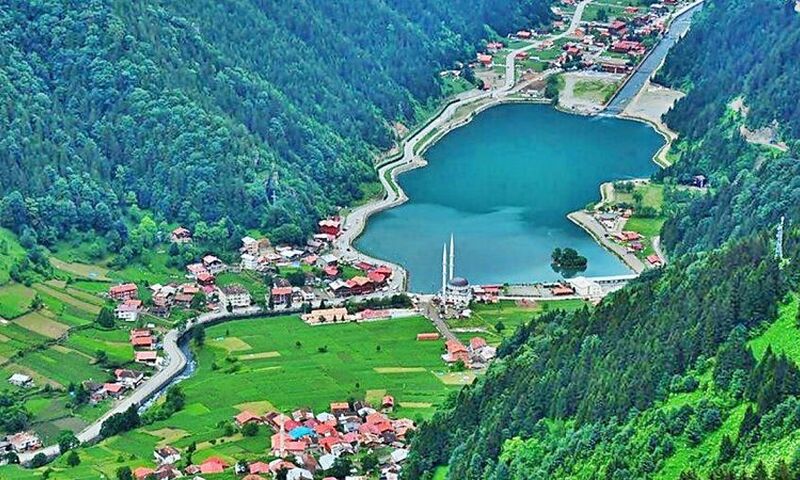Uçaklı Tiflis&Batum konaklamalı Karadeniz Yaylalar Batum Turu(Trabzon başlar-Trabzon biter)