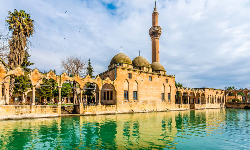 İzmir'den Aktarmasız Uçaklı Gap Rüyası Turu