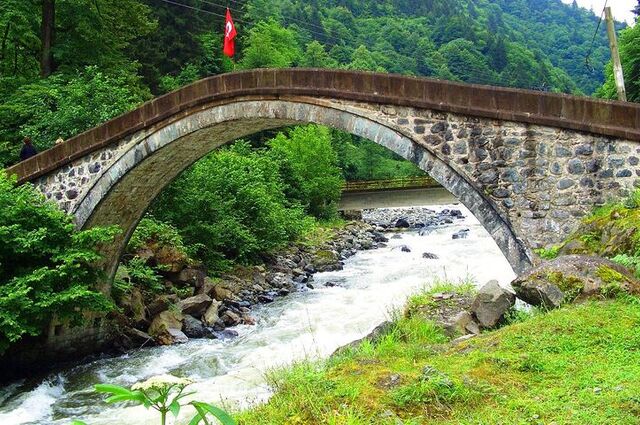 Uçakla Karadeniz Yaylalar Batum Turu(Samsun başlar-Erzurum biter)