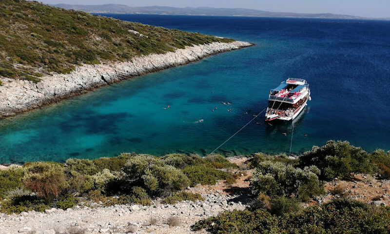 Günübirlik Çeşme Tekne Turu